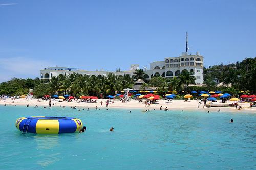 Doctors Cave Beach Hotel Private Transfer From Montego Bay Airport Doctors Cave Beach Hotel Transfer From Montego Bay Airport