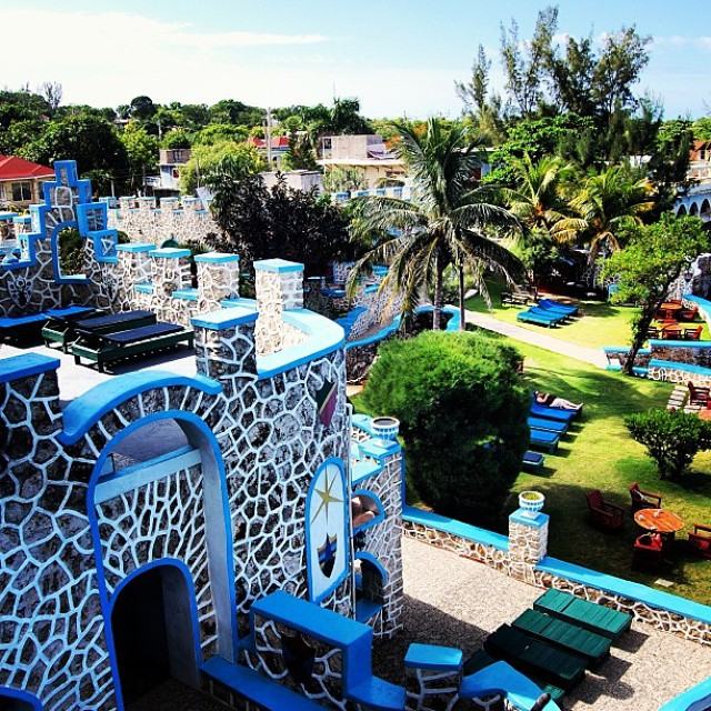 blue-cave-castle-resort-private-transfer-from-montego-bay-airport