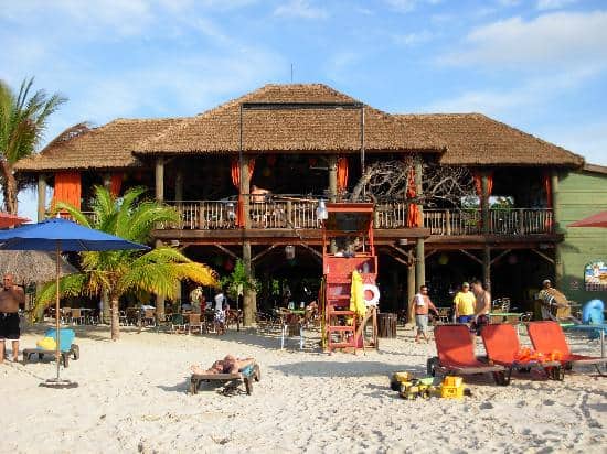 negril-beach-margaritaville-with-rick's-cafe