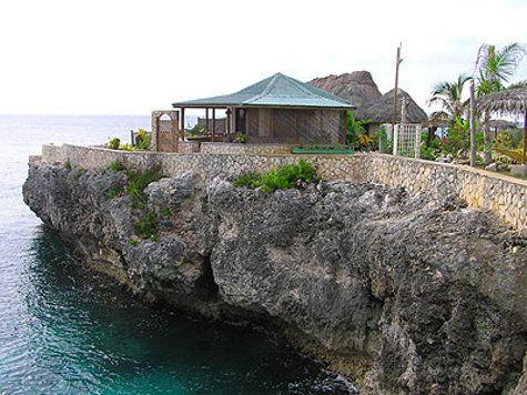 Catcha Falling Star Negril Private Airport transfers from Montego Bay