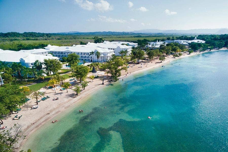 Club Hotel Riu Private Transfer From Montego Bay Airport - Jamaica