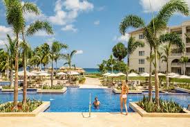hotels-in-rose-hall-private-transfer-from-montego-bay-airport