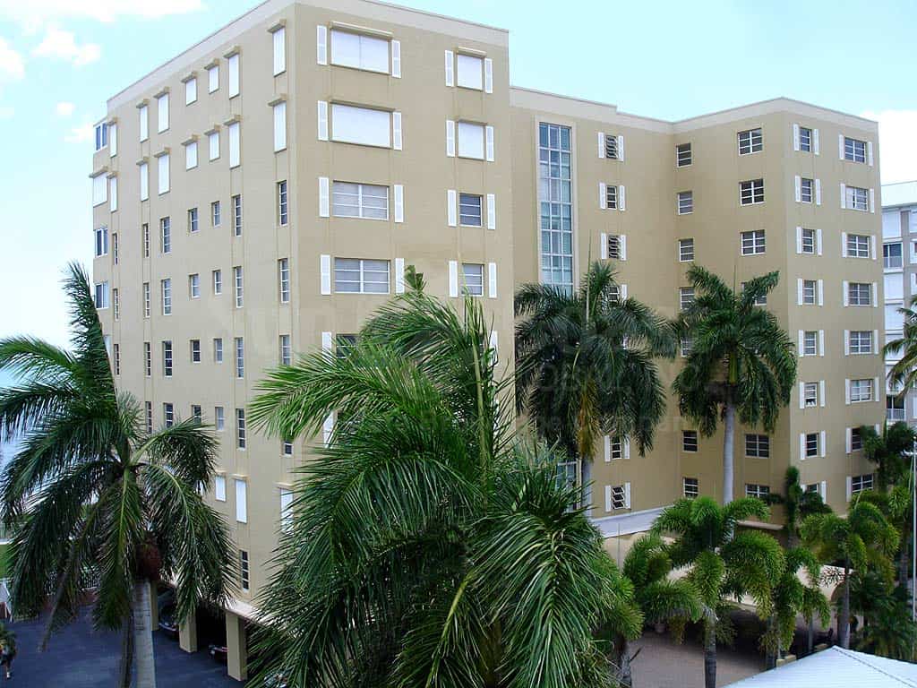 montego-bay-airport-transfer-to-tower-cloisters-condominium