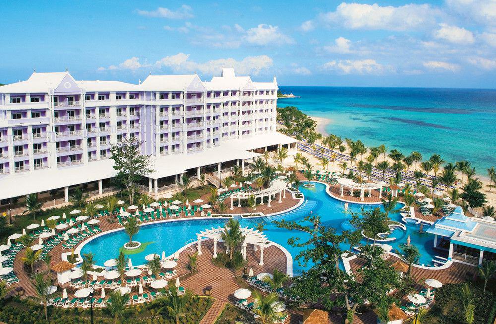 private-transfer-from-ocho-rios-hotels-to-negril-hotel