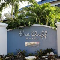 the-cliff-hotel-transfer-to-sangsters-international-airport